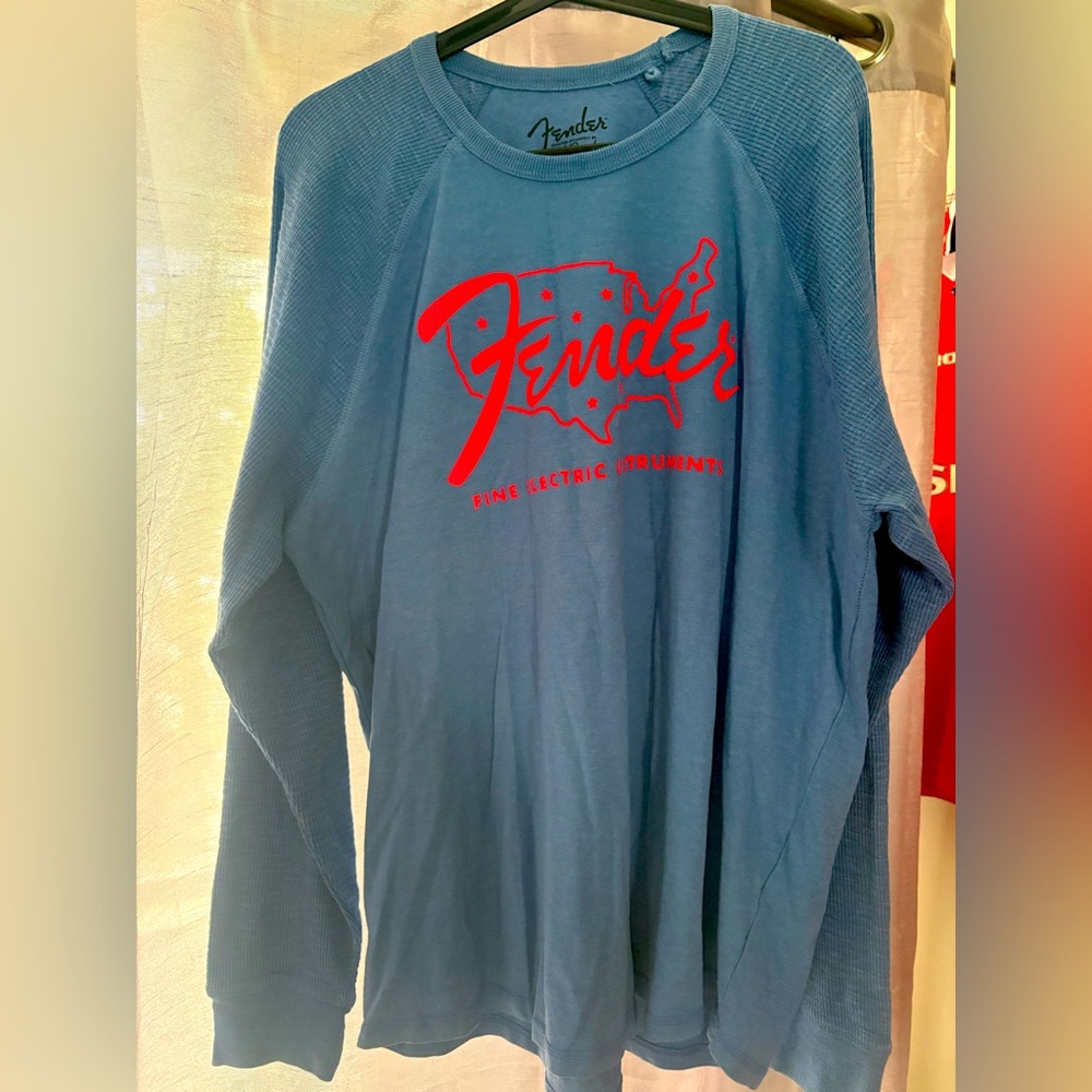 Lucky Brand Fender Guitar Long Sleeve Shirt XL